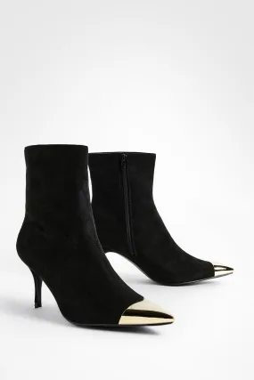 Bottines pointues à talon aiguille